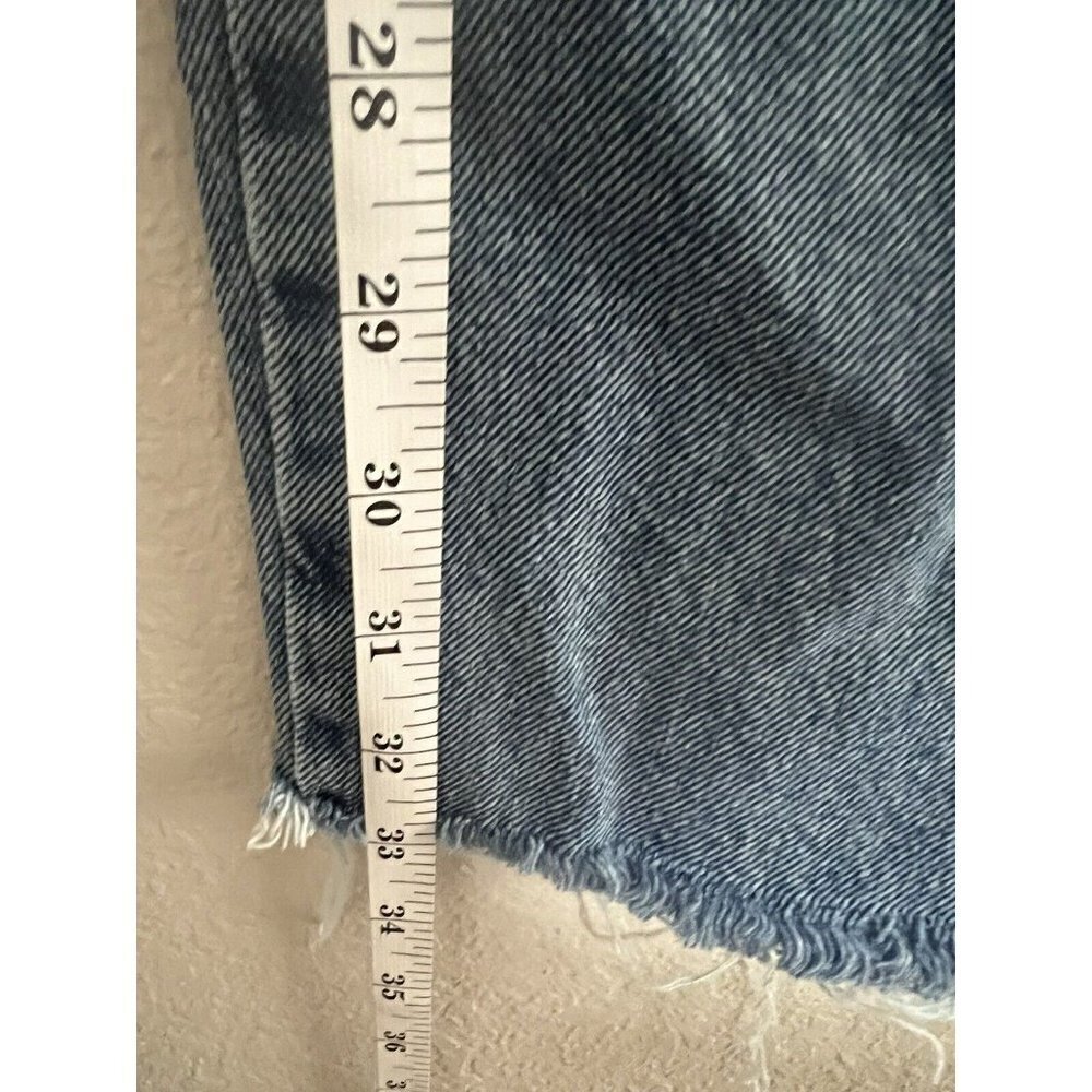 URBAN Outfitters BDG Mom High-Rise Distressed Jeans Size 25 Medium - Picture 6 of 11